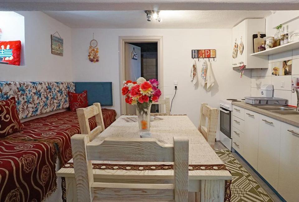 Ilio Socrates Apartment สกาลา มาริออน ภายนอก รูปภาพ