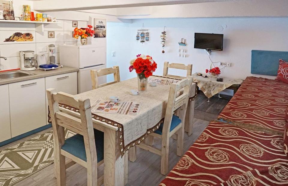 Ilio Socrates Apartment สกาลา มาริออน ภายนอก รูปภาพ
